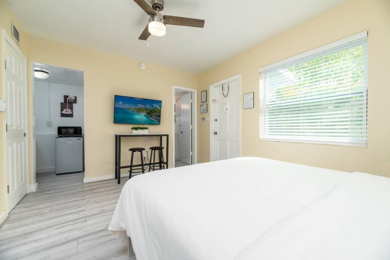 Short Walk To Wilton Drive Apt6 Форт Лодърдейл Екстериор снимка